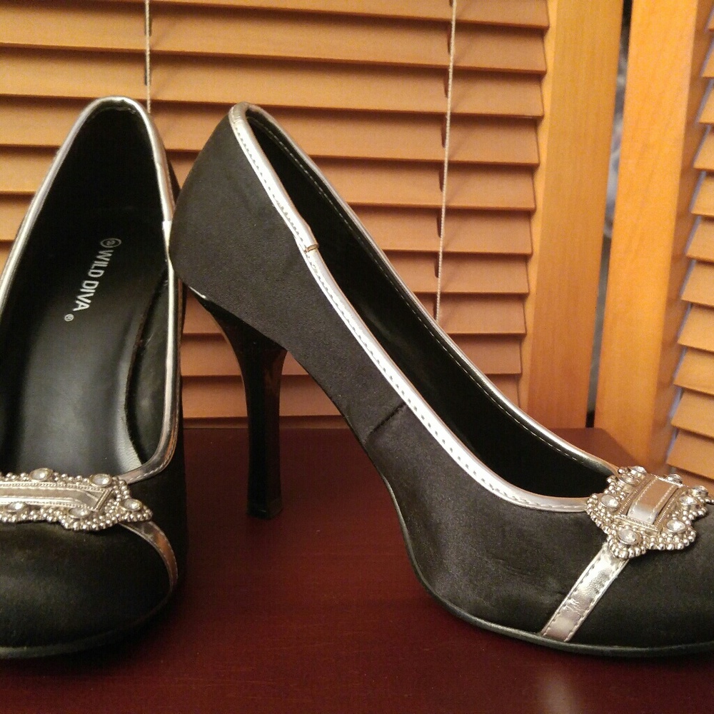 Wild Diva Formal Heels